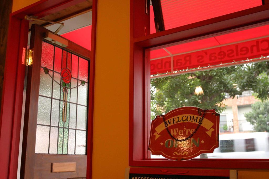 Yadocafe Chelsea'S Rainbow B&B Ōsaka Exterior foto
